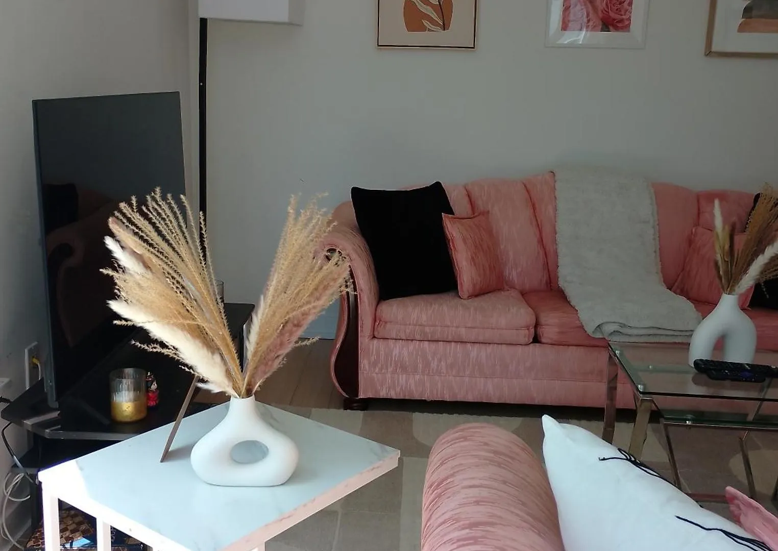 Downtown Toronto Condo Suite Canada