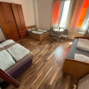 https://modern-studio-in-old-town.krakowhotelspoland.com