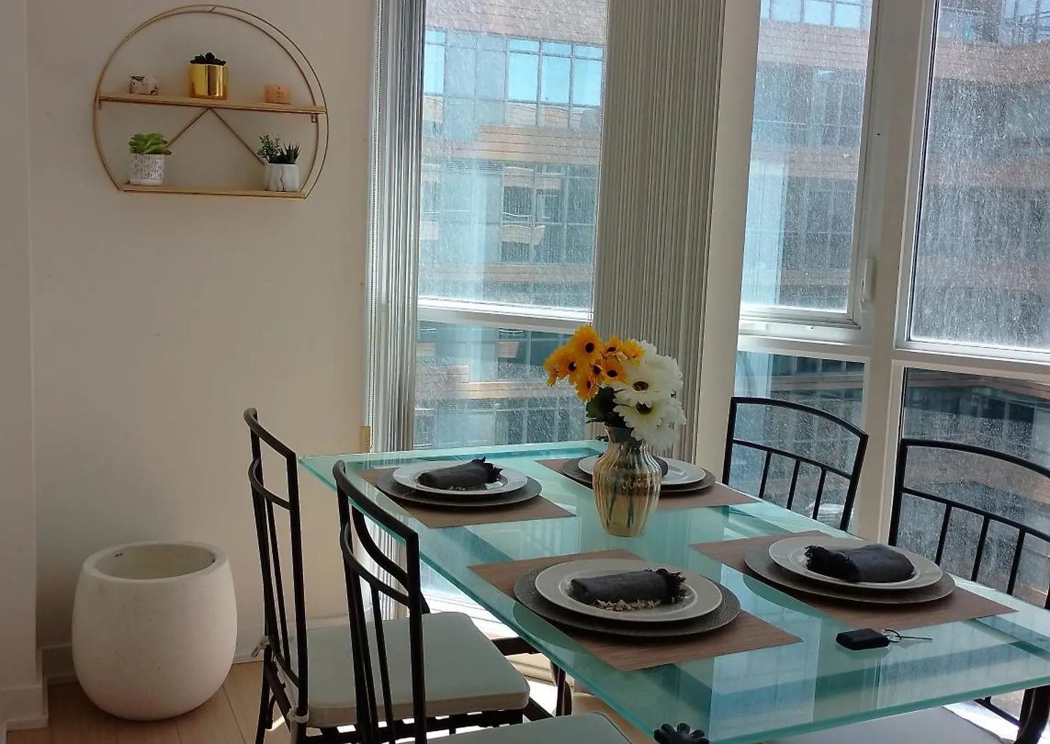 Downtown Toronto Condo Suite 0*,  Canada